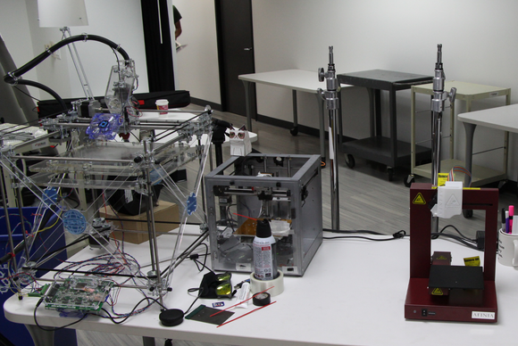 3D printers (RapMan 3.1, Solidoodle 2, Afinia H-series)