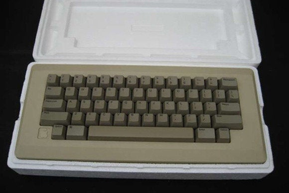 Macintosh 128K unboxing