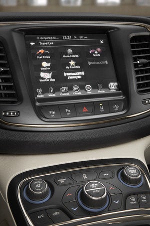Econobox With Benefits 2015 Chrysler 200 Will Boast High