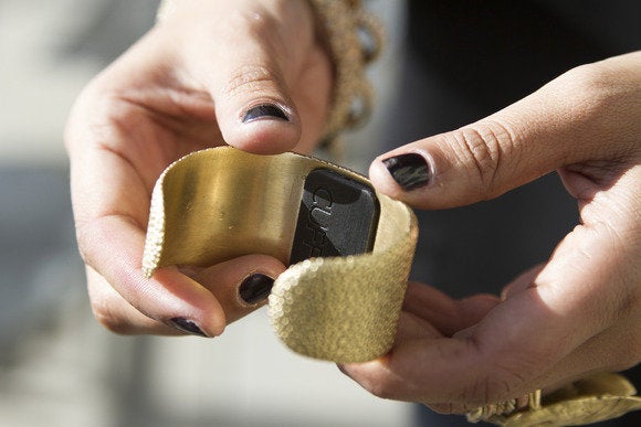 Cuff: jewelry 3