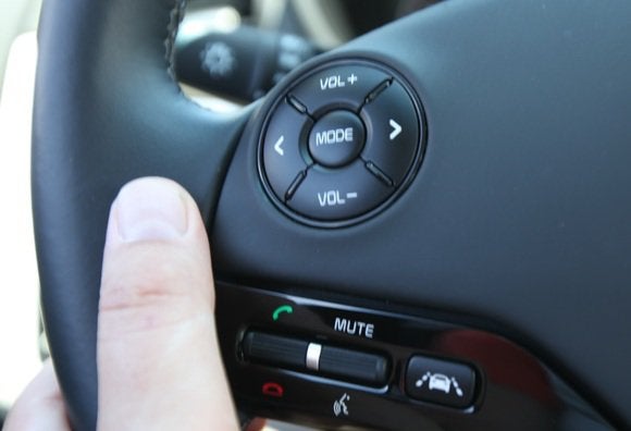 2014 kia k900 hud steering wheel controls