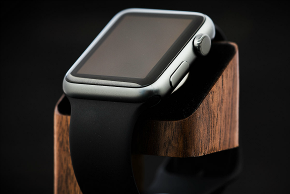 wood charging stand for apple watch walnut 4