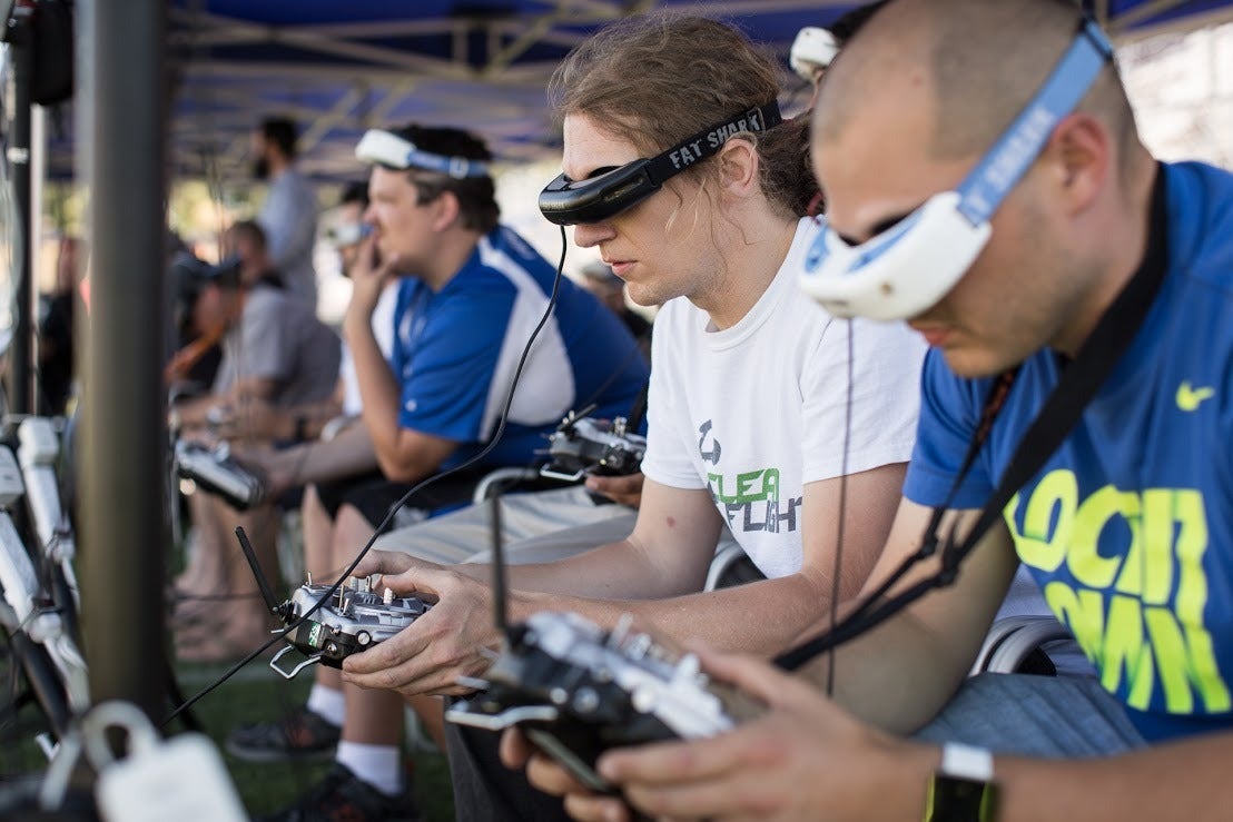 Drohnen-Piloten bei den Drone Nationals in Sacramento, USA