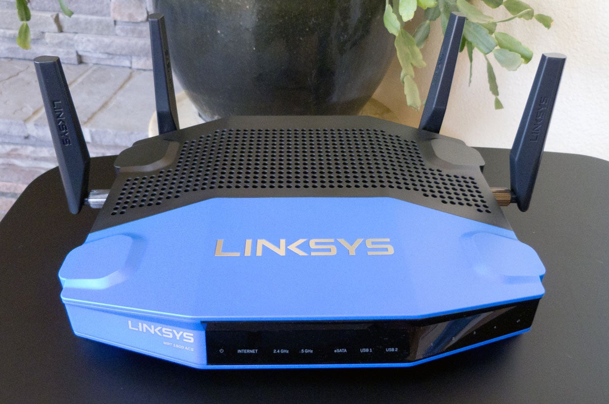 Linksys WRT1900ACS Dual Band Gigabit Router