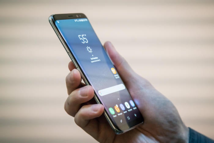 iPhone vs. Android: Which is better? - CNNMoney android phones vs windows phones