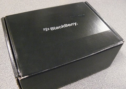 image of RIM BlackBerry Storm2 9550 Box