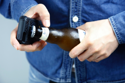 10_insanely_great_iphone_gadgets_hangout.png