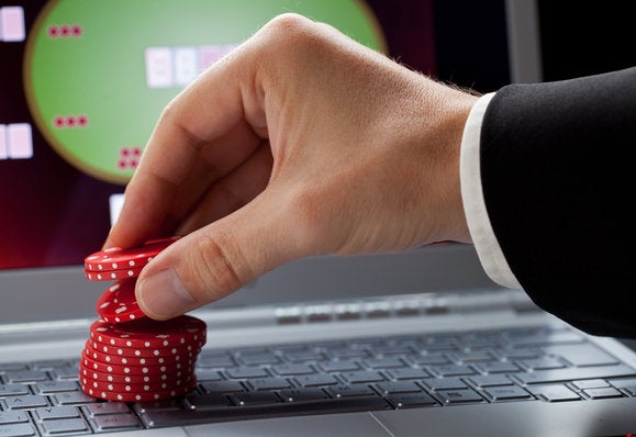 Reasons Why Online Poker Should Be Legal