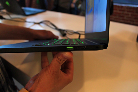 Hands on with the new Razer Blade, a gaming Ultrabook thinner than a ...