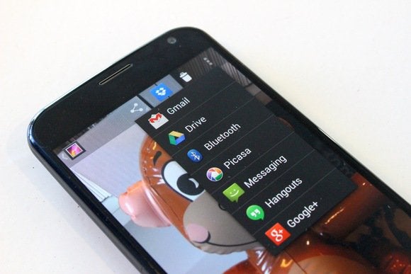 How to get photos off of your Android phone | PCWorld