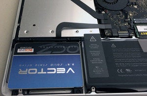 Unibody MacBook Pro with SSD