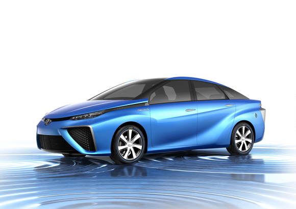 toyota fuel cell vehicle concept