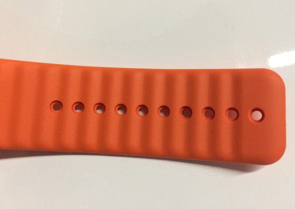 samsung galaxy gear 2 neo wristband mwc jan 2014 cropped