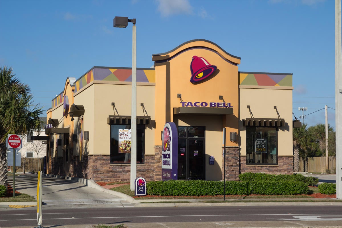 Taco Bell experiments with mobile ordering, payments for your next run ...