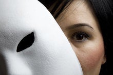 Can pseudonyms be friendly and authentic?