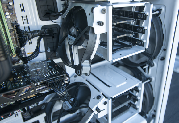 AVADirect Quiet Gaming PC