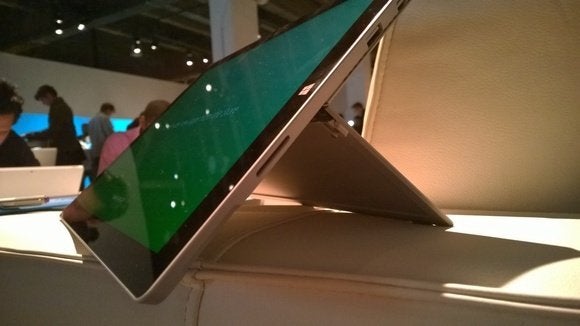 Surface Pro 4 hinge