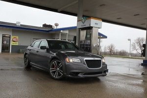 2014 chrysler 300 srt gas station may 2014
