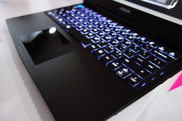 gigabte x3 keyboard 100303760 large 100311056 gallery