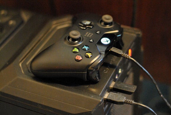 how to use a wired xbox 360 controller on pc