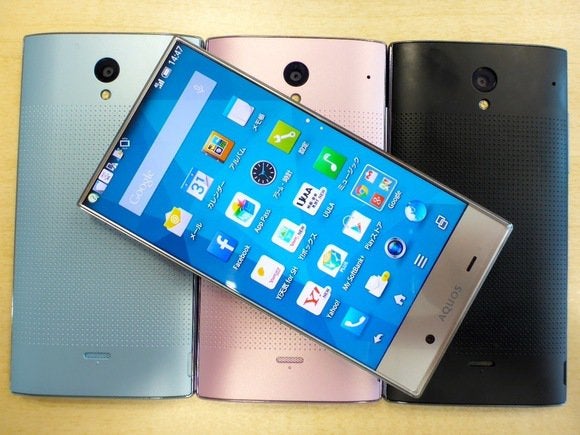 aquos crystal1