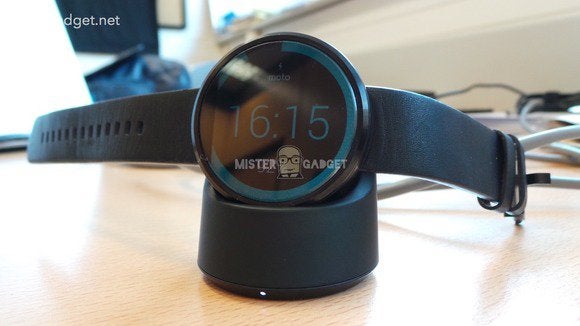 moto360dock