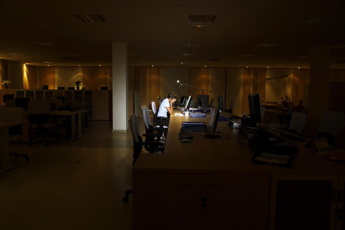 office late night working dark woman shutterstock depression culture thinkstock always problem tech bikeriderlondon