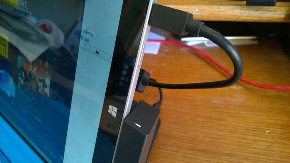 Microsoft Surface Pro 3 docking station