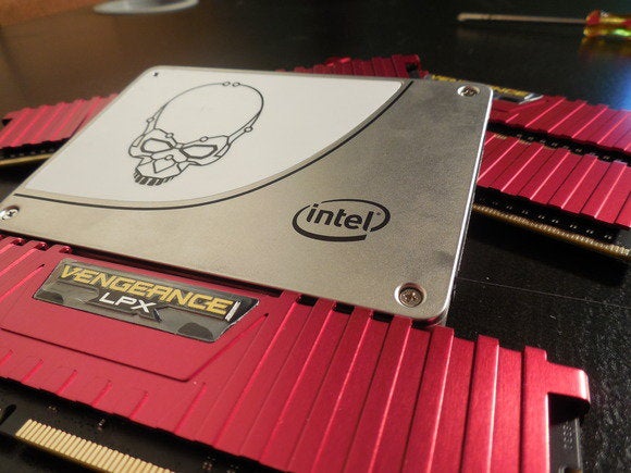 intel 730 ssd corsair vengeance lpx ddr4
