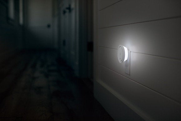 Leeo Smart Alert Nightlight
