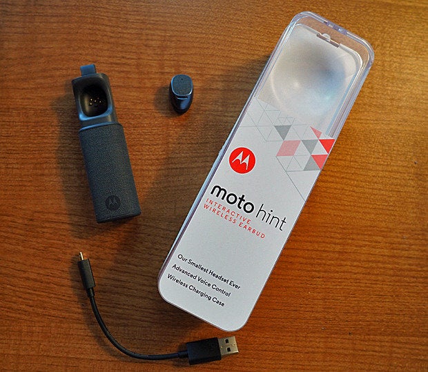 Living with the Moto Hint It s Google Now inside your ear