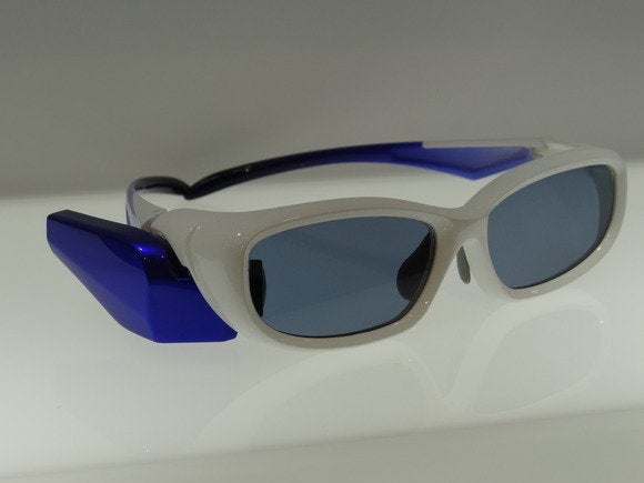 toshiba glasses 2