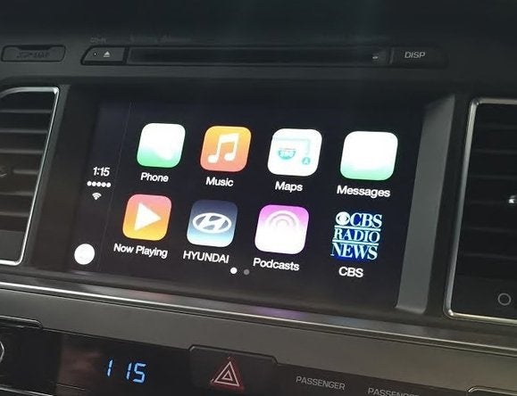 Hands on with Apple CarPlay and Android Auto in the 2015 Hyundai Sonata ...