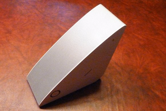 samsung triangle speaker