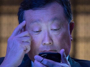 06 blackberry ceo john chen