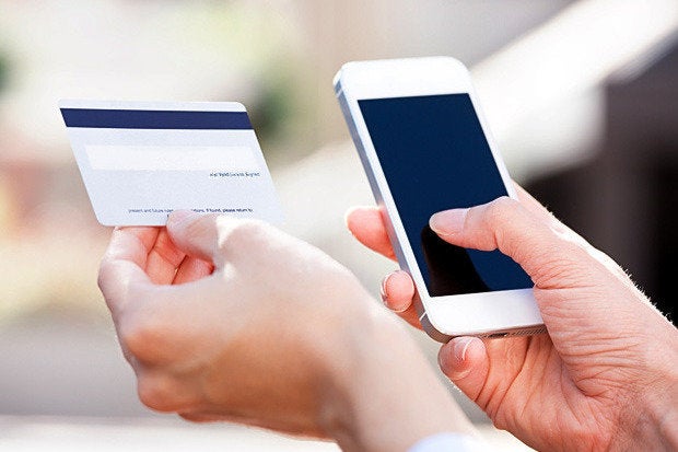 Payment card stealing code injected into 6,000 online stores