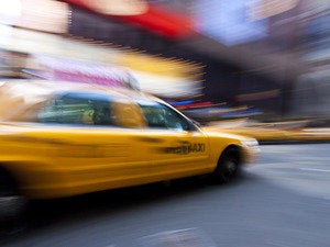 Need a ride? 3 ridesharing and 2 taxi apps considered