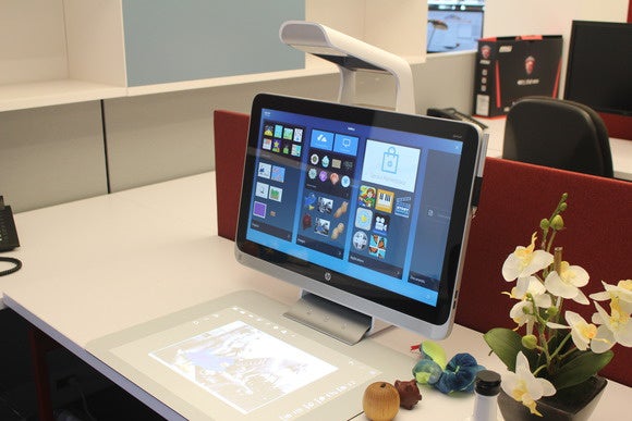 hp sprout desk view