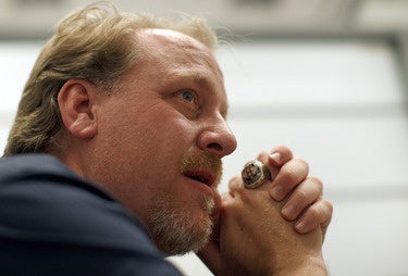 030615 curt schilling daughter twitter threats trolls
