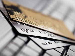 E-paper display gives payment cards a changing security code