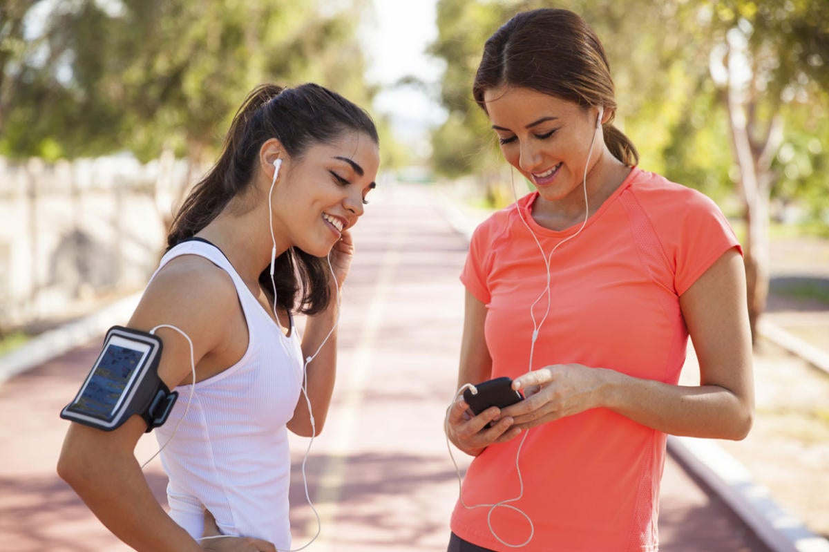Thinkstock earbud photography