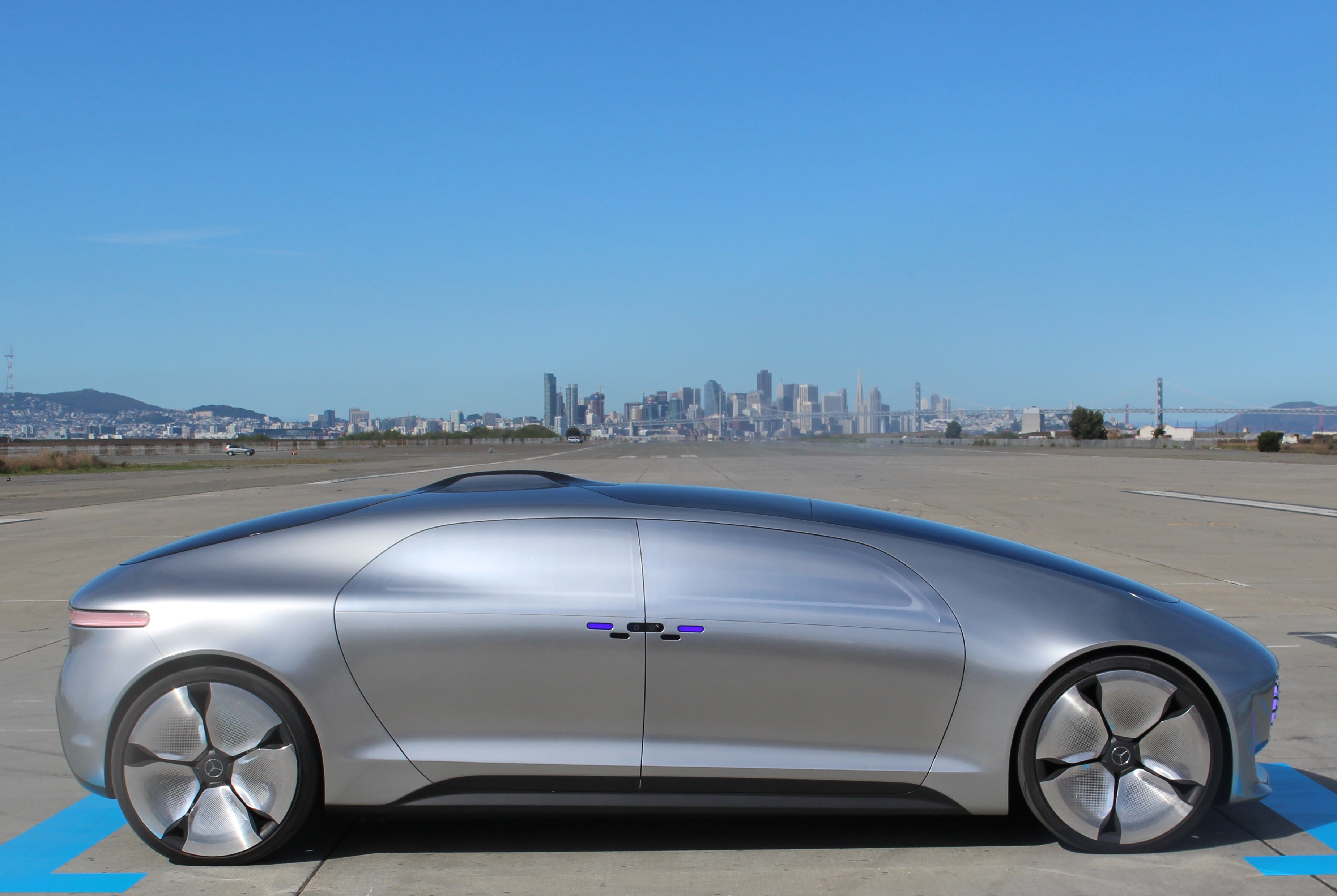 Riding In The Mercedes Benz F 015 Concept Car The Self Driving Lounge Of The Future Pcworld