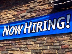 New LinkedIn job listings help you find the right gig
