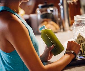 jawbone up4 lifestyle image 2