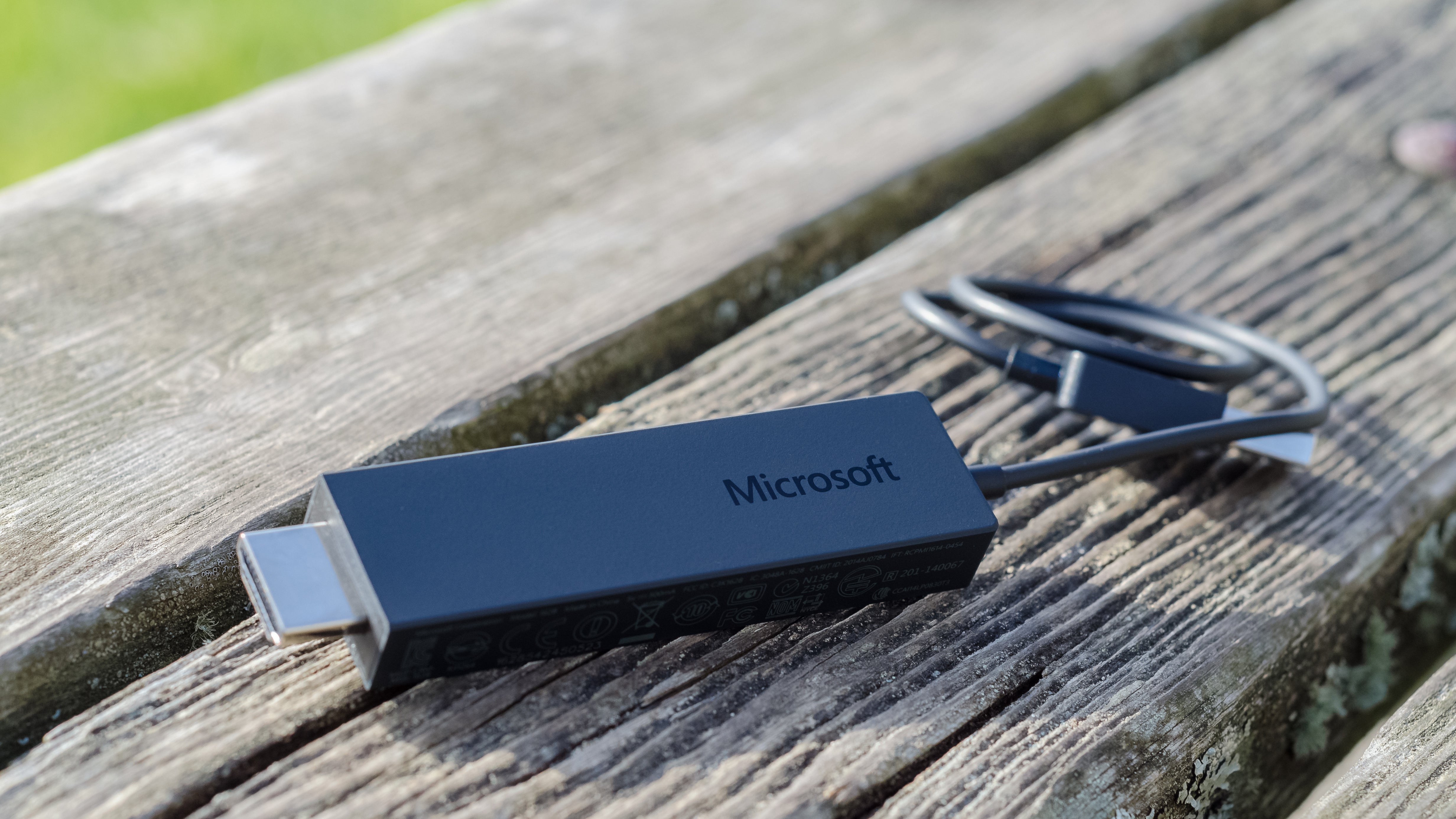 roku stick miracast windows 10