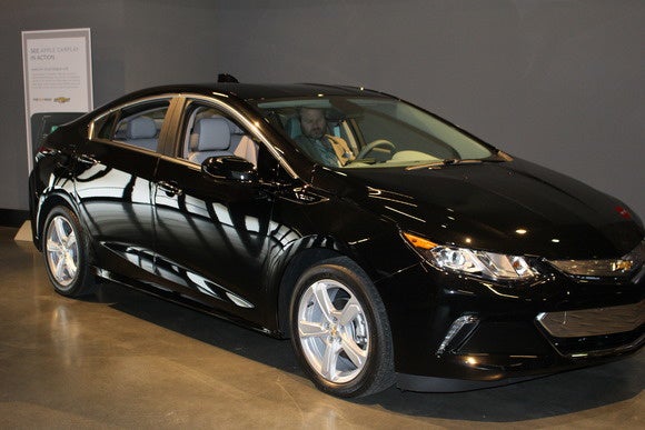 apple carplay chevrolet volt may 27 2015