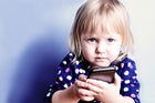 2 easy ways to child-proof your Android or iOS device