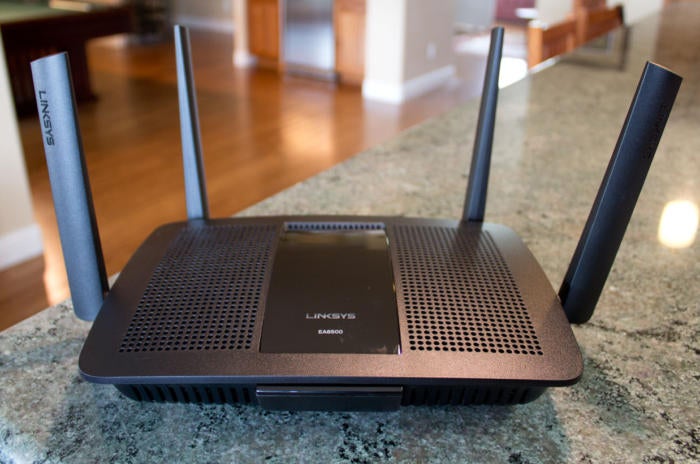 Linksys EA8500 front