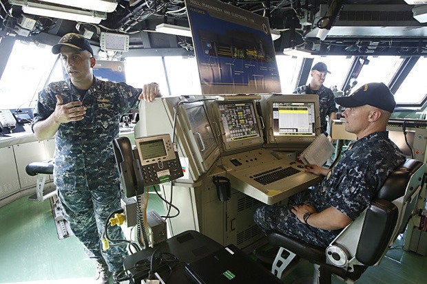 uss fort worth bridge