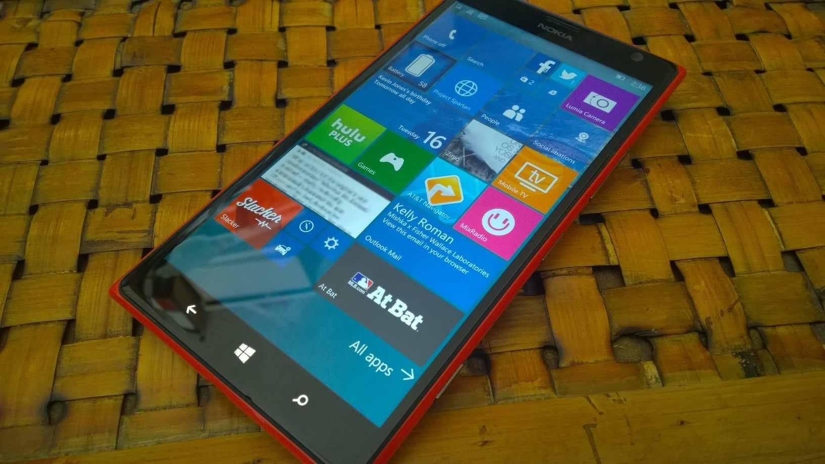 get android apps on windows phone